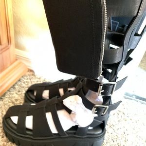 Dolls Kill Club Exx Stage Diver Gladiator Sandals - Matte Size 8.